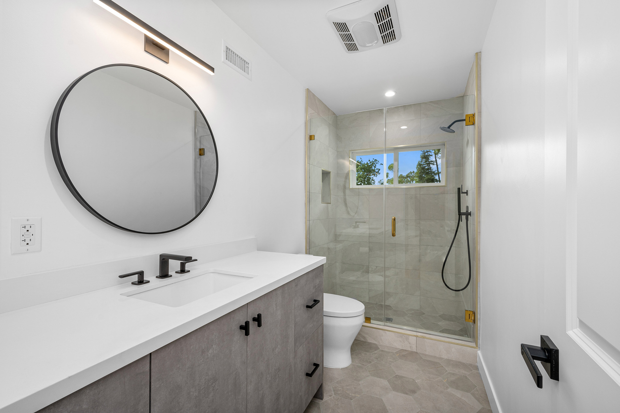 Modern Washroom Renovation Brant